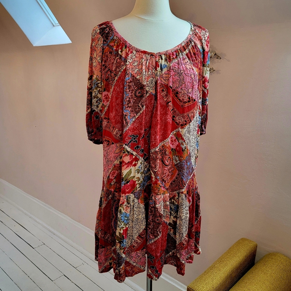 NWT Lovestitch Red and Pink Shift DRESS